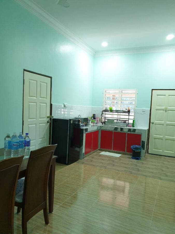 Nipah Homestay Kuala Besut Zewnętrze zdjęcie